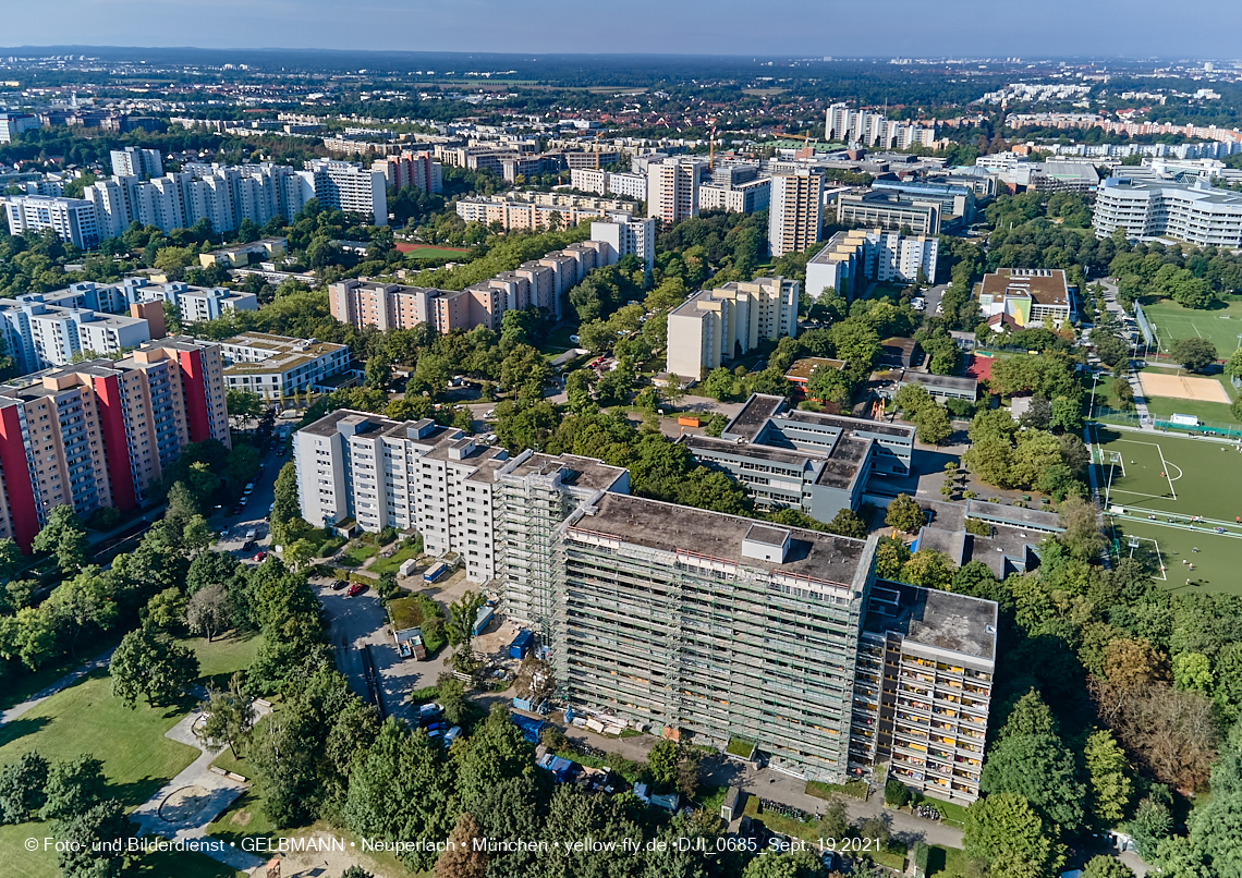 19.09.2021 - Wohnanlage Annette-Kolb-Anger und Umgebung in Neuperlach 